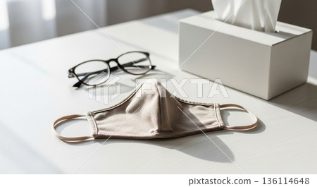 一張乾淨安全的辦公桌，適合你的日常生活 136114648