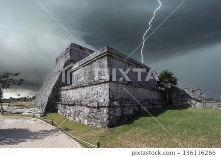 mayan pyramid in Tulum ruins, Yucatan, Mexico mayan pyramid in Tulum ruins, Yucatan, Mexico 136116266