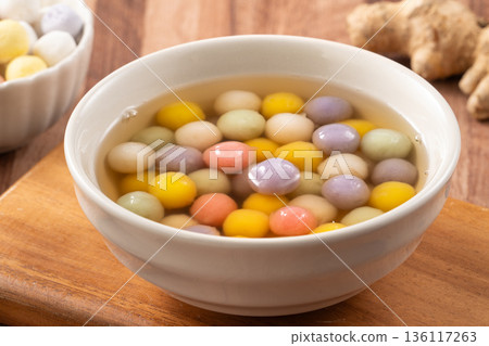 湯圓 冬至 多彩 五彩 五行 Colorful tangyuan タンユエン もち団子 136117263