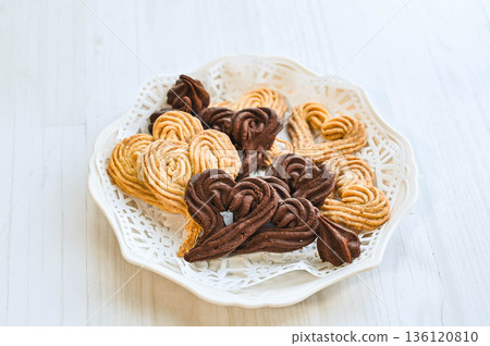 香脆的烘焙巧克力 136120810