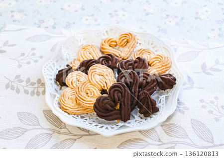香脆的烘焙巧克力 136120813