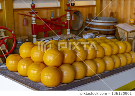 Edam cheese wheels displaying at traditional market 136120901