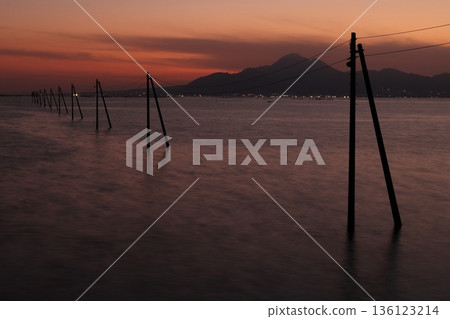 Taimei Seabed Road in Tamana City, Kumamoto Prefecture (at high tide) Taimei Seabed Road in Tamana City, Kumamoto Prefecture (at high tide) 136123214