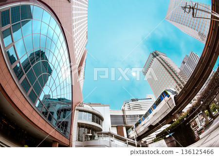 東京、天王洲島城市景觀、海堡廣場和東京單軌列車 東京、天王洲島城市景觀、海堡廣場和東京單軌列車 136125466