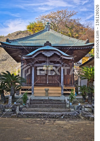 位於湯水浦梯田中的西開寺 位於湯水浦梯田中的西開寺 136126026