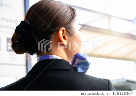 Flight attendant's nape and uniform ■Photography cooperation: Kansai International Airport (KIX) 136126304