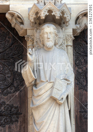 Christ Teaching, Notre Dame Cathedral, Last Judgment Portal, Paris 136127891