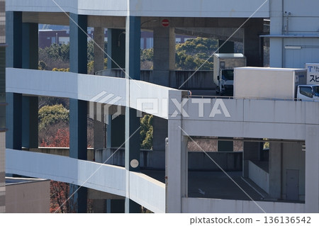 Logistics center and trucks Logistics center and trucks 136136542