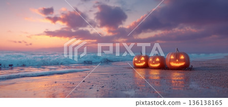 日落時分海灘上點亮的南瓜燈 3D 插圖 日落時分海灘上點亮的南瓜燈 3D 插圖 136138165