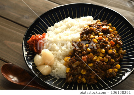 玉米肉末咖哩 136138291