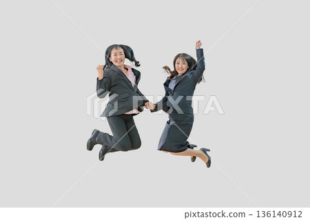 兩名女商人跳樓 136140912