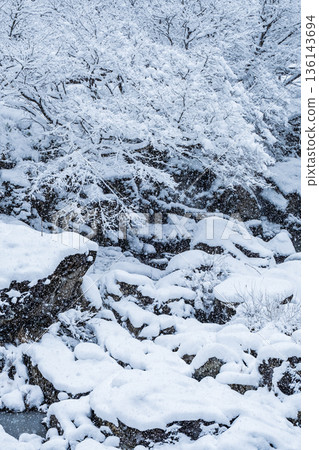 Samigawa Gorge (winter) Samigawa Gorge (winter) 136143694