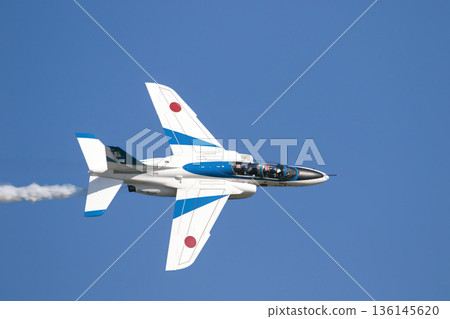 Blue Impulse No. 6 aircraft making a right turn Blue Impulse No. 6 aircraft making a right turn 136145620