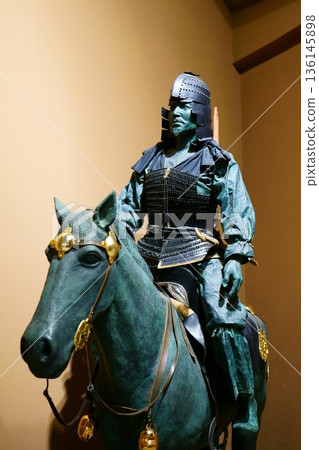 9715　Horsebacked warrior 136145898