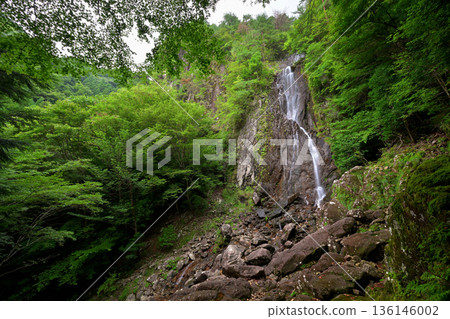 奇怪的瀑布（兵庫縣神崎郡） 136146002