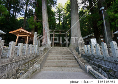 Muro Ryuna Shrine（奈良縣宇都市） 136146263