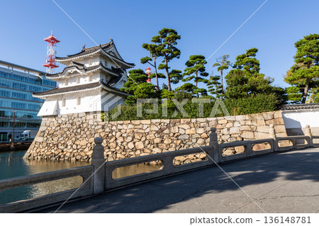 香川縣高松市高松城跡玉藻公園 136148781