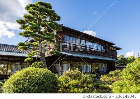 香川縣高松市歷史悠久的高松城遺址玉藻公園飛雲閣 香川縣高松市歷史悠久的高松城遺址玉藻公園飛雲閣 136149345