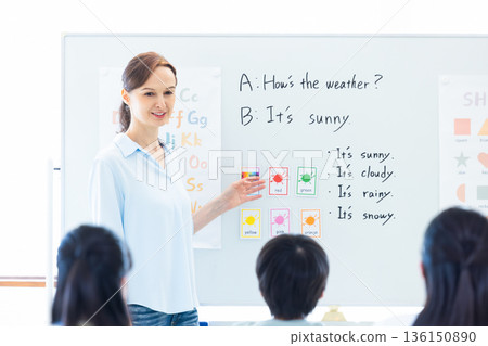 英語會話課,由母語教師授課 英語會話課,由母語教師授課 136150890