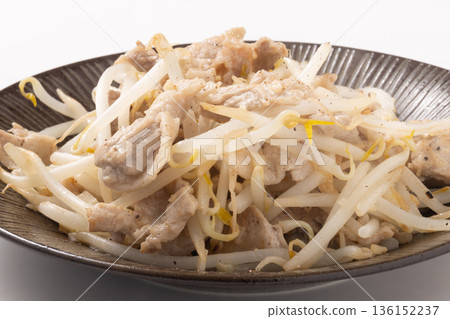 炒豬肉豆芽 炒豬肉豆芽 136152237