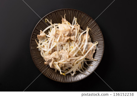 炒豬肉豆芽 炒豬肉豆芽 136152238