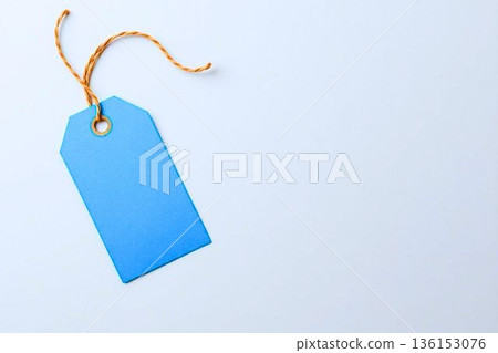 1個藍色資訊標籤 136153076