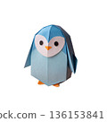 白色背景上的摺紙企鵝 136153841