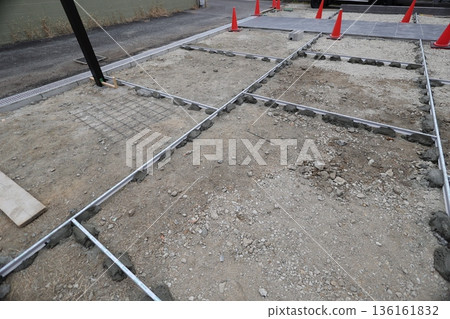Exterior construction 136161832