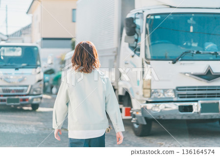 truck driver, female, lady 136164574