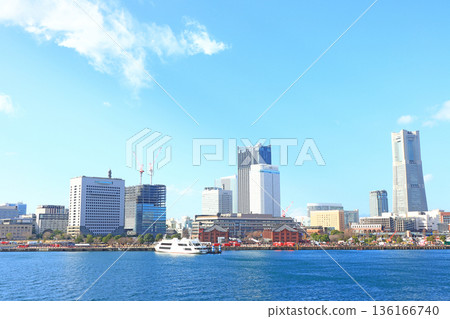 Scenery of Yokohama Red Brick Warehouse and Landmark Tower, Yokohama City, Kanagawa Prefecture Scenery of Yokohama Red Brick Warehouse and Landmark Tower, Yokohama City, Kanagawa Prefecture 136166740