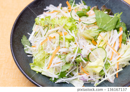 美味的日式沙拉 美味的日式沙拉 136167137