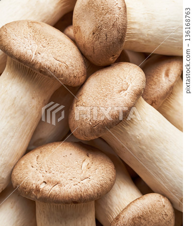 Eringi mushrooms. The power of mushrooms in a healthy diet 136168763