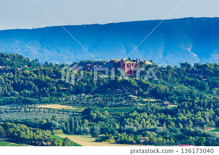 Red rocks in Roussillon, Provence France Red rocks in Roussillon, Provence France 136173040