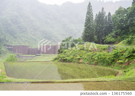 【豐澤埼埼大壩】雨中聳立的埼埼大壩 【豐澤埼埼大壩】雨中聳立的埼埼大壩 136175560