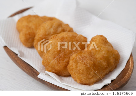 Image of chicken nuggets Image of chicken nuggets 136175669