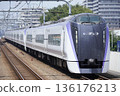 運行於中央本線的梓號特快列車 136176213