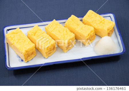 厚厚的雞蛋 136176461