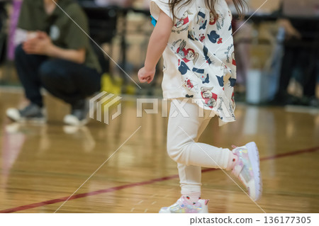 [幼兒園運動會障礙賽] 136177305