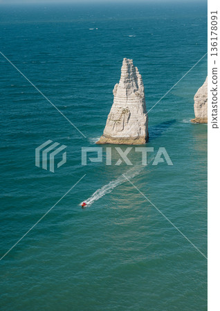 Cliffs and Waters of Etretat Cliffs and Waters of Etretat 136178091