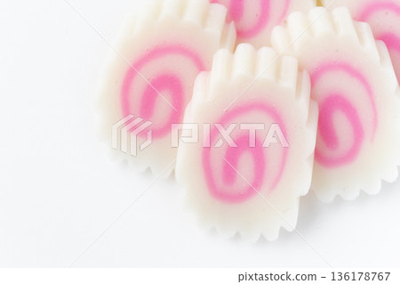 Close-up of sliced naruto rolls 136178767