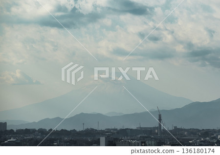 Mt. Fuji seen through the gap between clouds Mt. Fuji seen through the gap between clouds 136180174