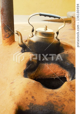 Earthen stove Nepal 1 Earthen stove Nepal 1 136180494