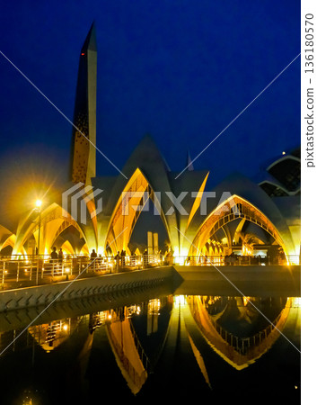 Beautiful view of Al Jabar Grand Mosque at night, Bandung, West Java, Indonesia Beautiful view of Al Jabar Grand Mosque at night, Bandung, West Java, Indonesia 136180570