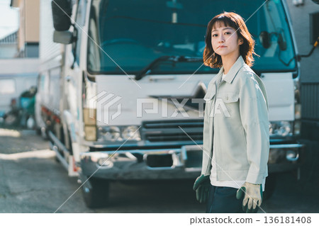 女生 女孩 女性 136181408