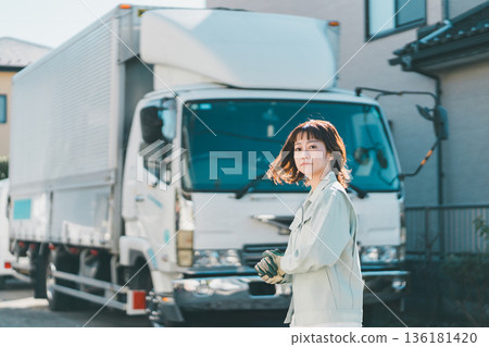 truck driver, female, lady 136181420