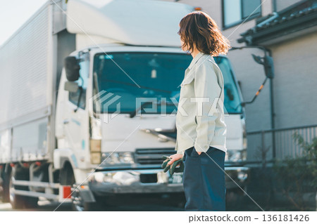 truck driver, female, lady 136181426