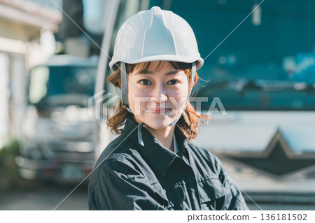 mechanic, maintenance, automobile mechanic 136181502