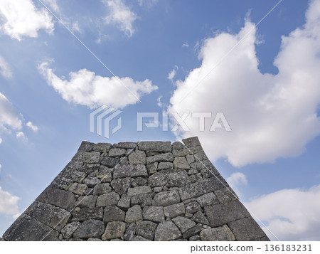 The sturdy beauty and history of Tanba Sasayama Castle The sturdy beauty and history of Tanba Sasayama Castle 136183231
