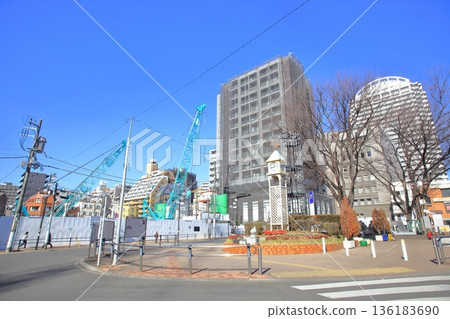 Redevelopment has begun at the west exit of Itabashi Station on the Saikyo Line Redevelopment has begun at the west exit of Itabashi Station on the Saikyo Line 136183690