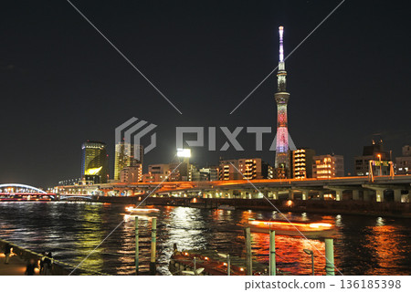 Sumida River at night Sumida River at night 136185398